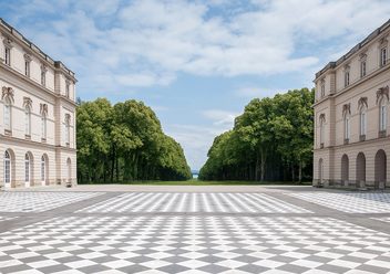 Neues Schloss Herrenchiemsee, Auffahrtsallee